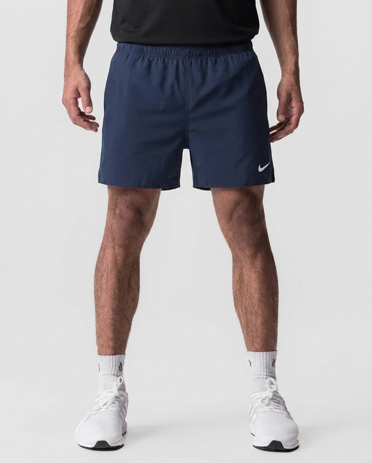115 Short Essencial Novak Azul Navy NK - foto de estudio on-model