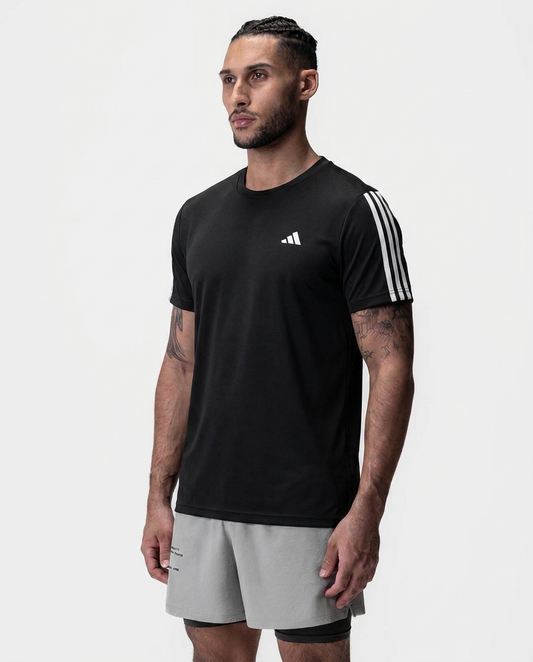227 Camiseta Essencial Negro Tres Lineas ADD - frontal