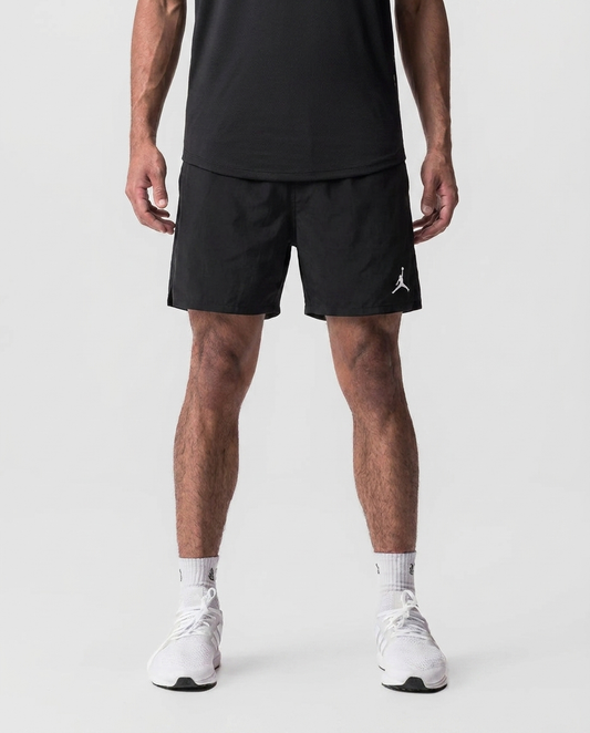 Short Essencial Novak Negro Jordan — on-model frontal