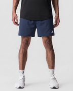 135 Short Essencial Novak Azul Navy ADD - foto de estudio on-model