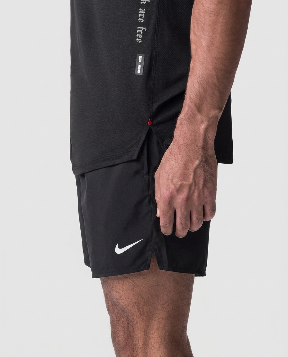 117 Short Essencial Novak Negro NK - detalle macro