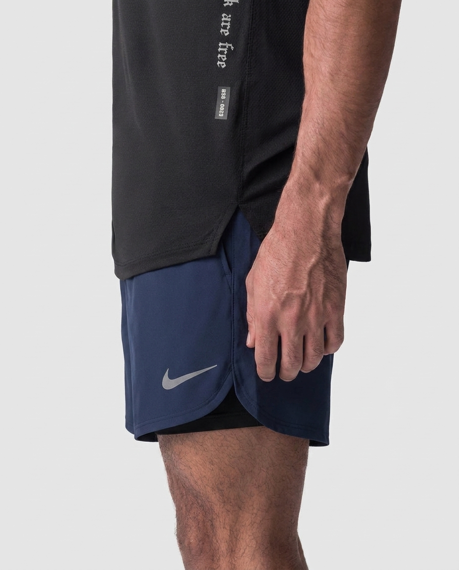 103 Short Essencial con Licra Azul Navy NK - detalle macro