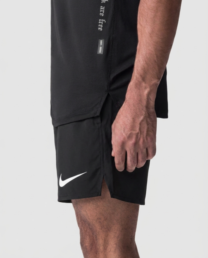 125 Short Novak NK Pro Logo Grande Negro - detalle macro