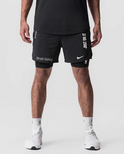 108 Short Licra Street Victory Negra NK - estudio on-model