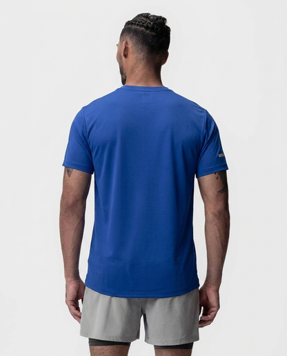 201 Camiseta Essencial Azul NK - espalda on-model