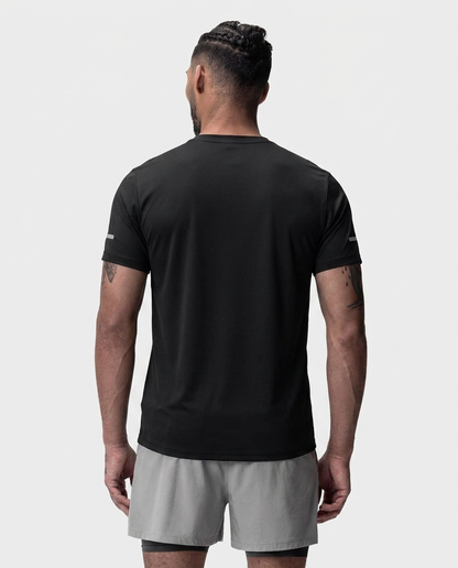 208 Camiseta Essencial Negro ADD - espalda on-model