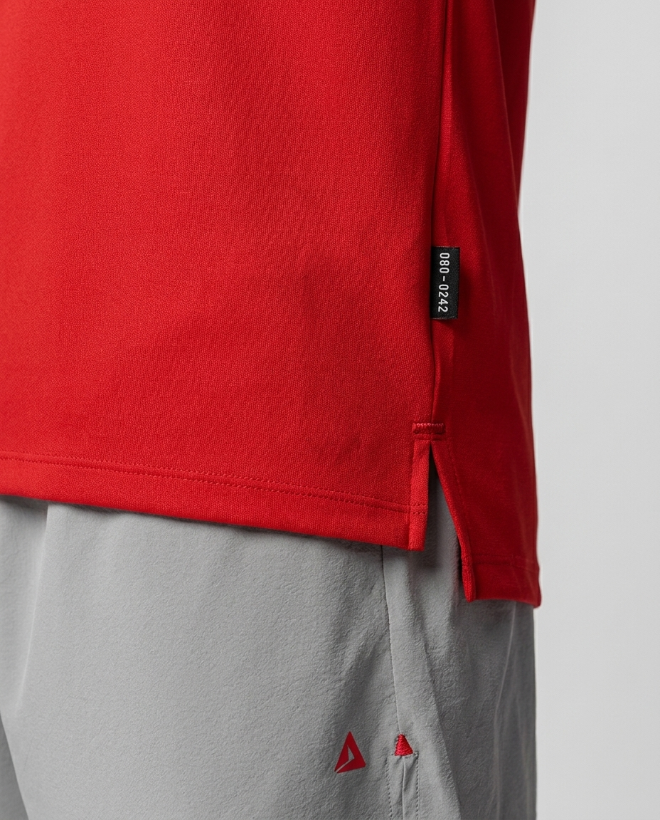 204 Camiseta Essencial Rojo NK - detalle macro