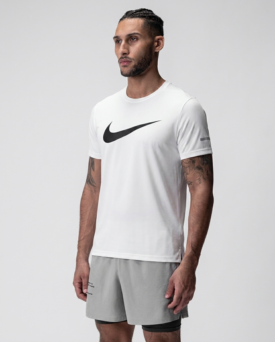 217 Camiseta Essencial Blanco Logo Grande NK - frontal
