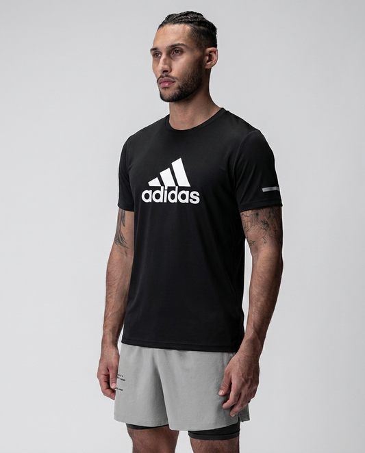 223 Camiseta Essencial Negra Logo Grande ADD - frontal