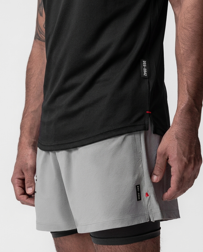 227 Camiseta Essencial Negro Tres Lineas ADD - macro
