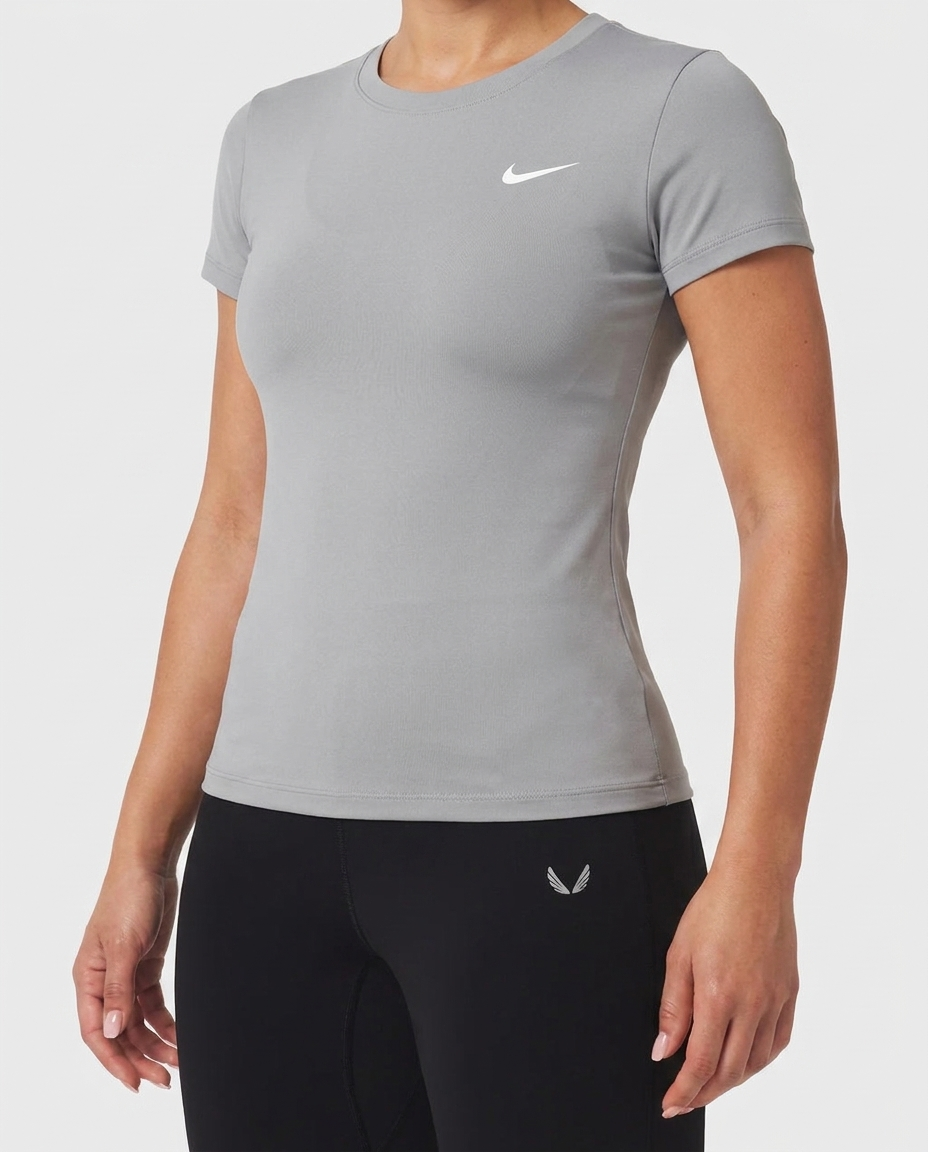 402 Camiseta Essencial Mujer Gris NK - macro