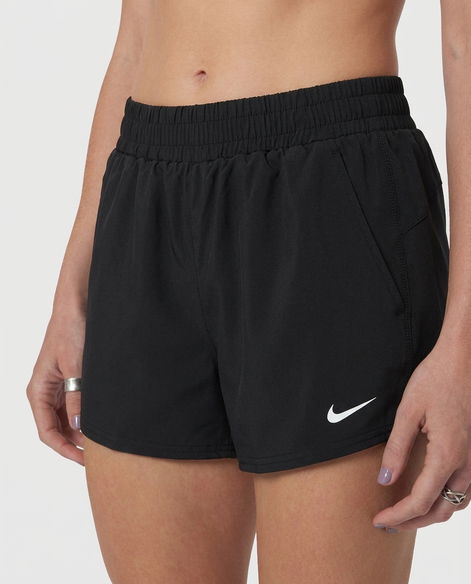 Short Essencial Dama Nike - Detalle macro de tela
