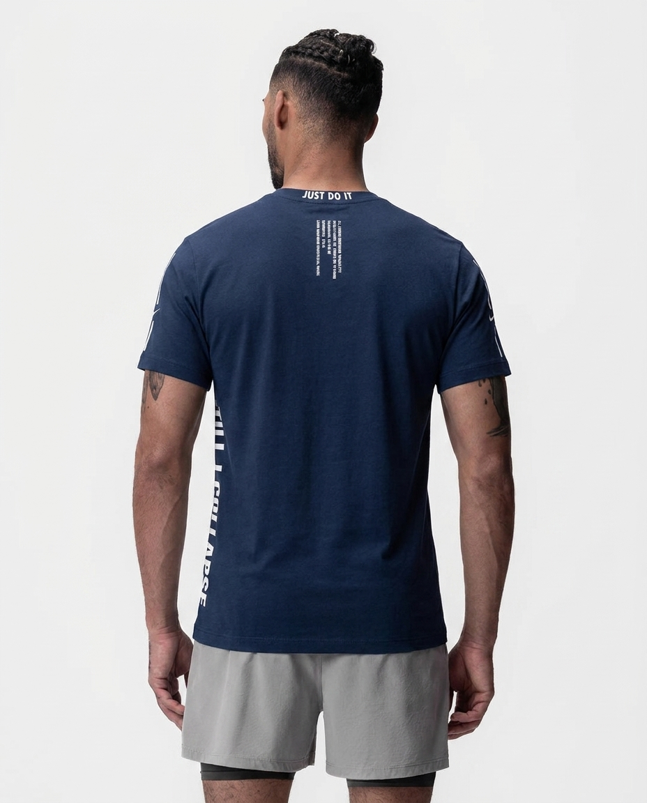 Camiseta Till I Collapse Azul Navy NK — on-model espalda