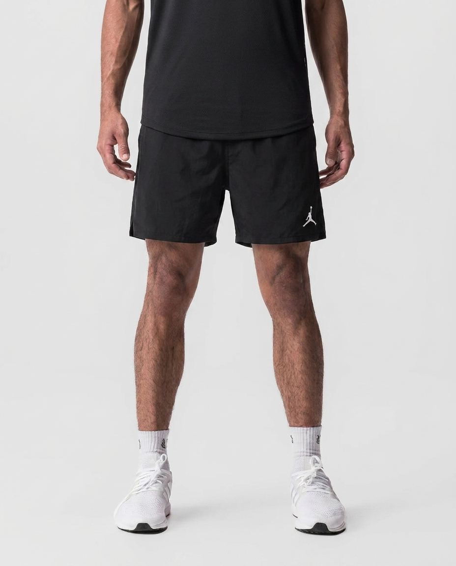 Short Essencial Novak Negro Jordan — on-model frontal