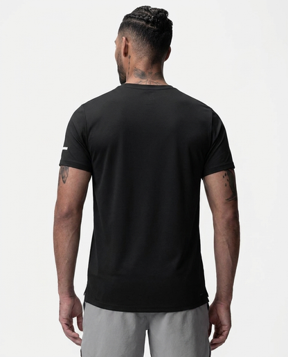 Camiseta Negra Nature - Espalda on-model